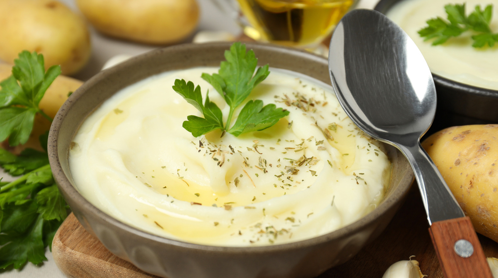 These Store-Bought Pre-Made Mashed Potatoes Flop In Taste And Texture - Tasting Table
