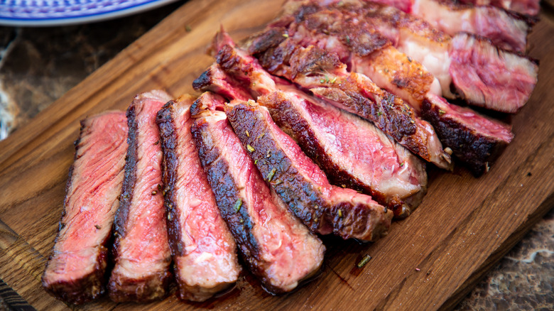 medium rare sliced steak