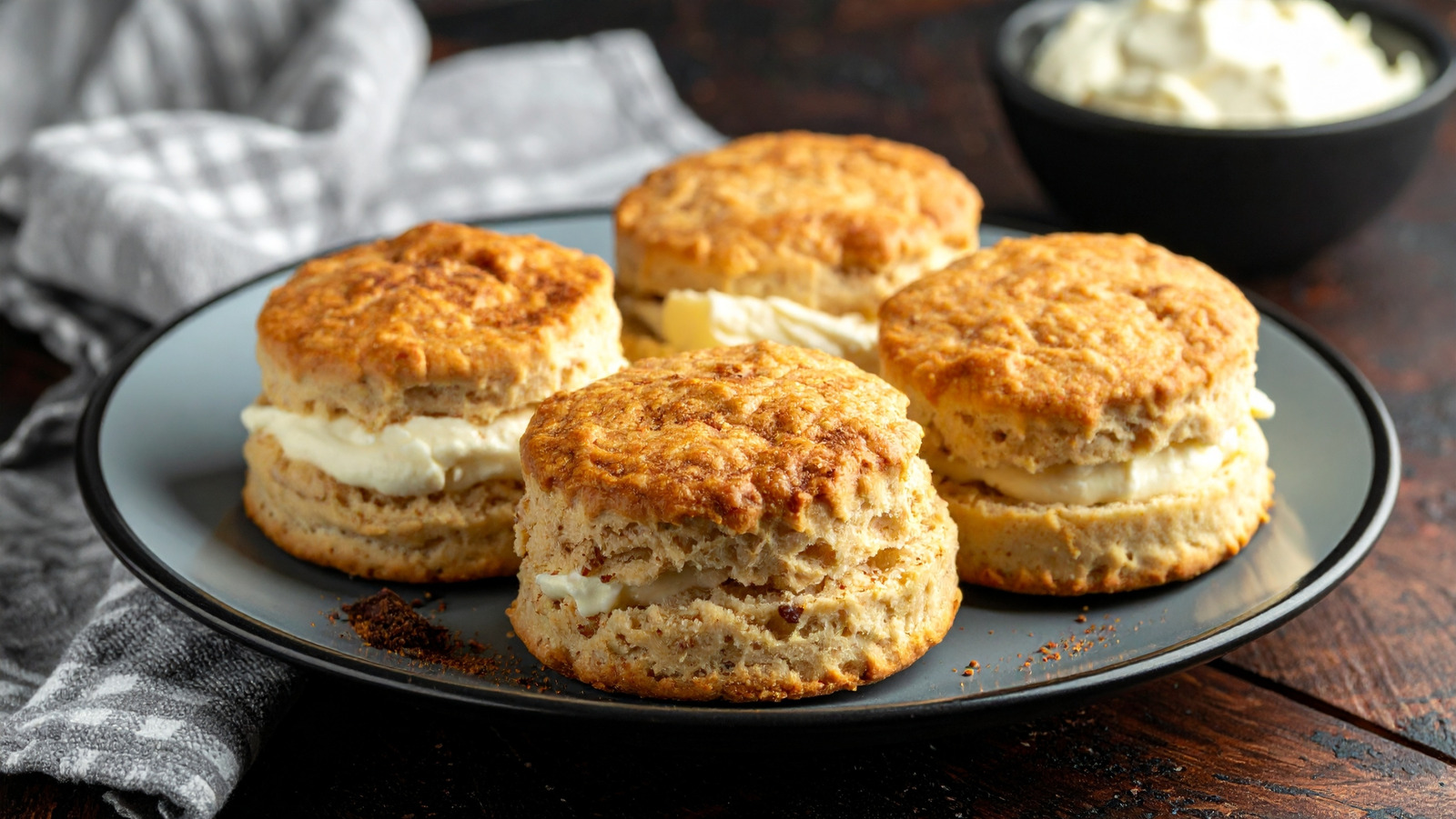 Think Twice Before Buying Scones From The Grocery Store Bakery - Tasting Table