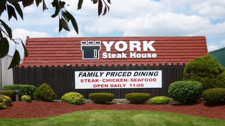 York Steak House Columbus location