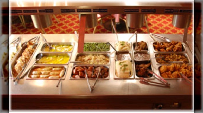 Sawa's Old Warsaw Restaurant buffet