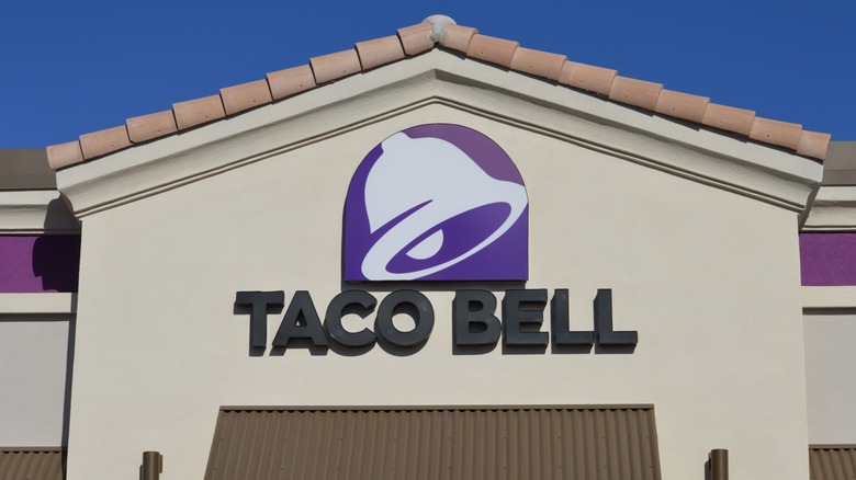 Exterior of a modern Taco Bell store with sign