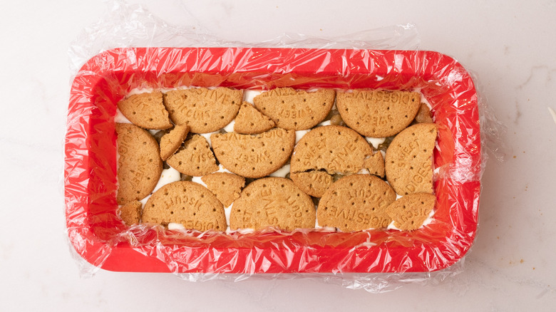 biscuit layer of icebox cake