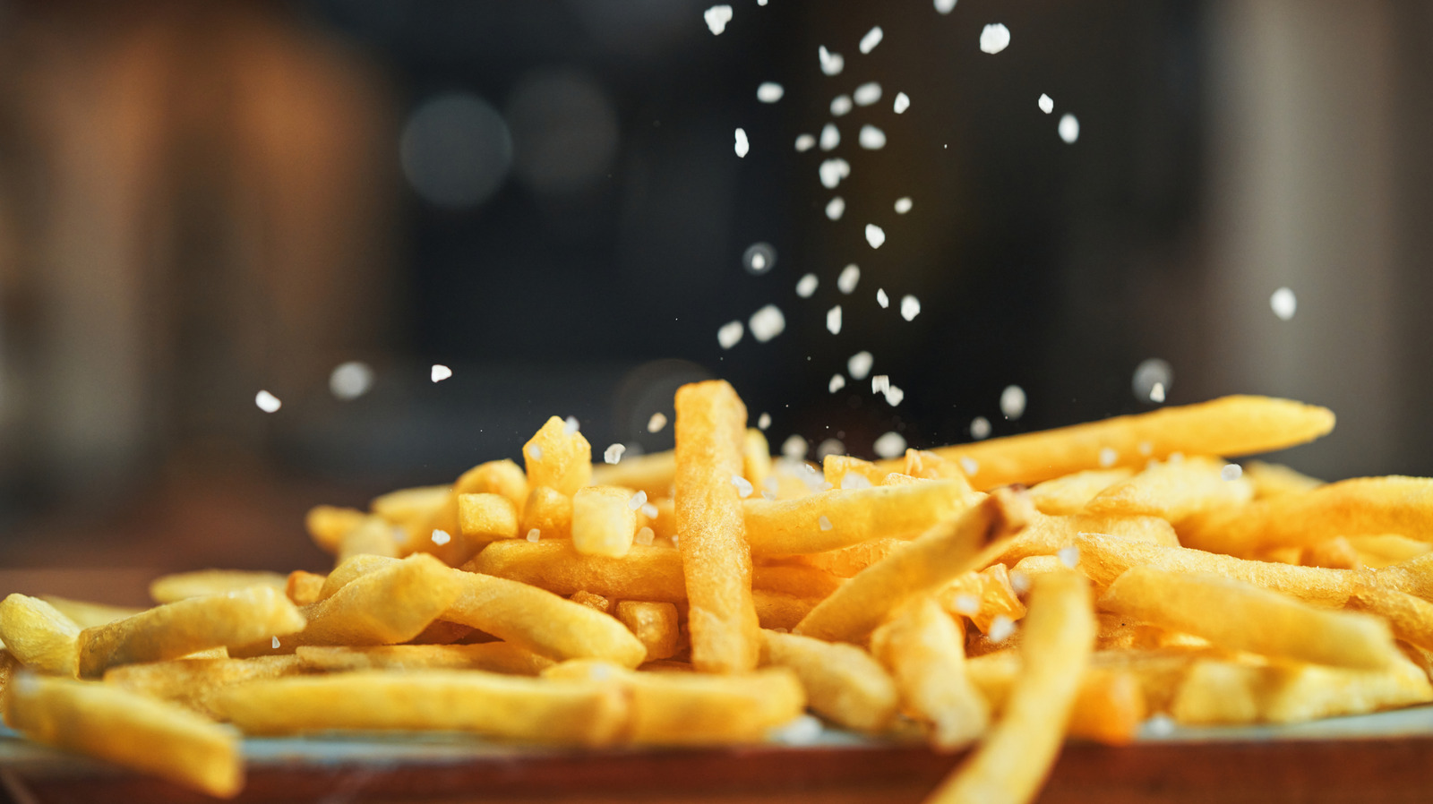 This Cheap Seasoning Makes Frozen Fries Taste Like $15 Restaurant Spuds - Tasting Table