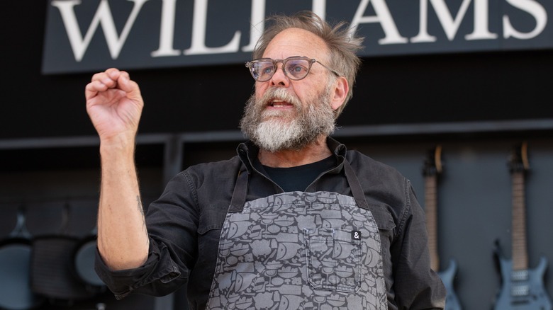 Alton Brown speaking on stage