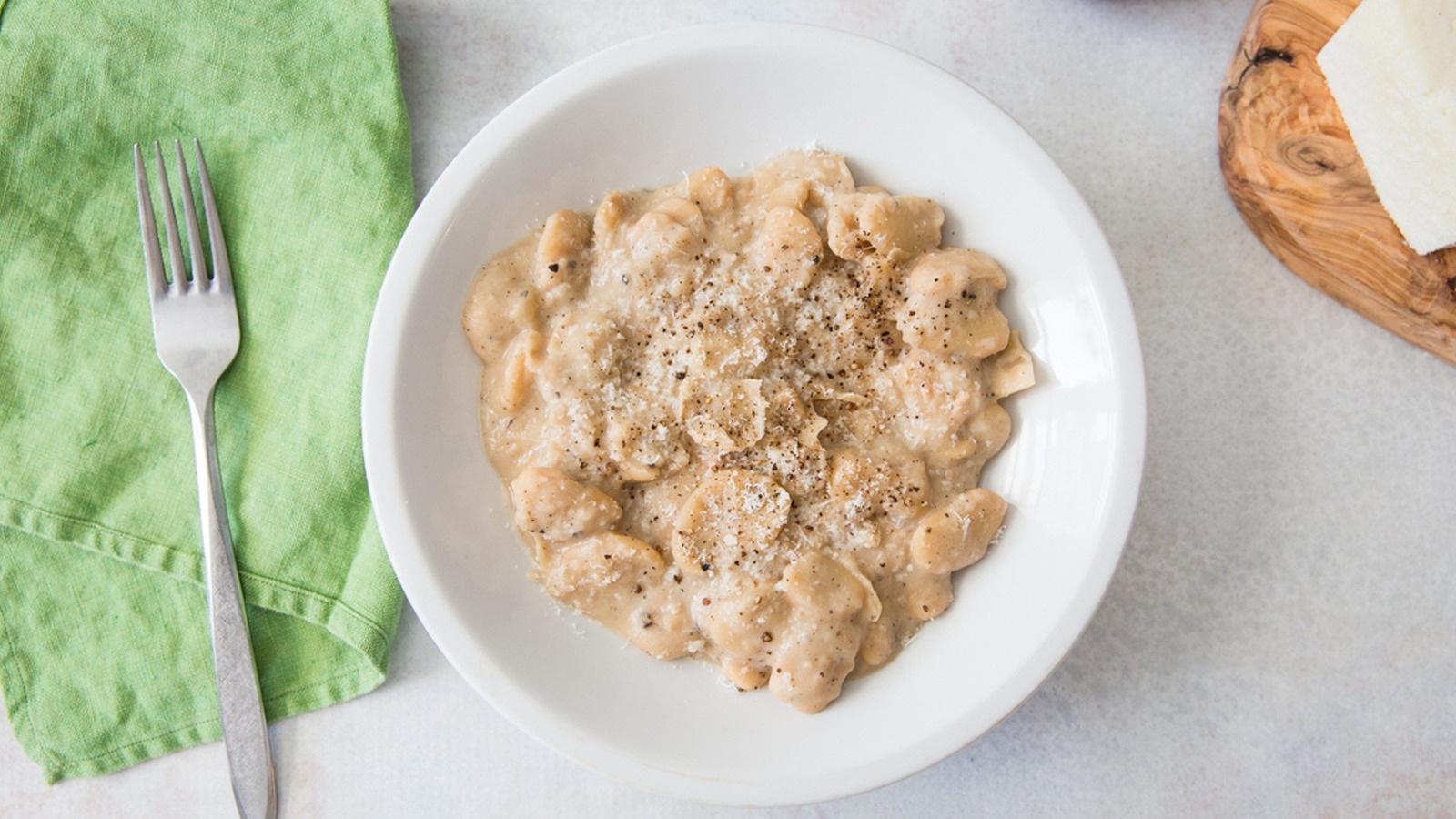 This Comforting Italian-Inspired Dinner Starts With A Can Of Beans - Tasting Table