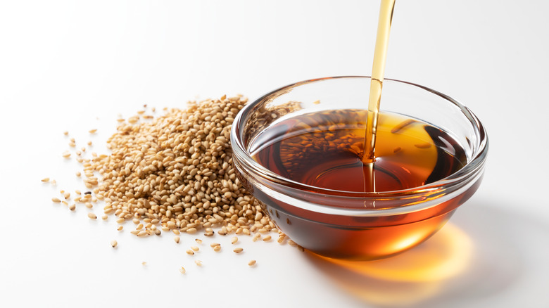 Sesame oil in a bowl