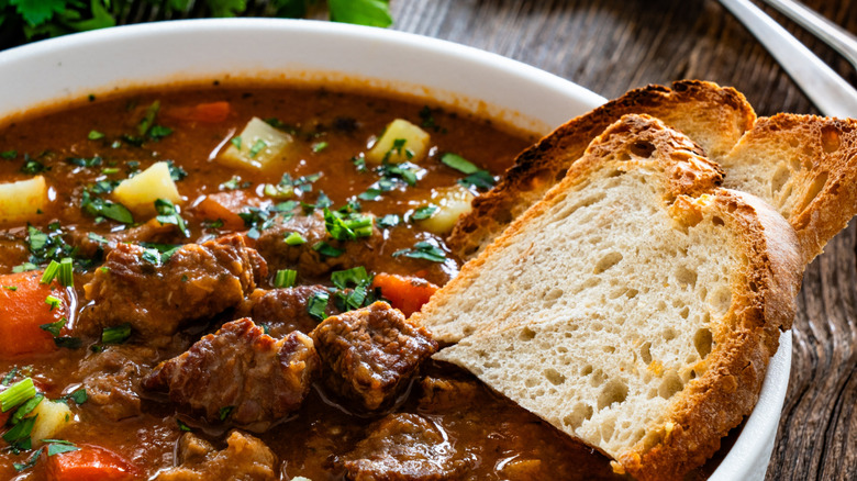 Stew served with bread