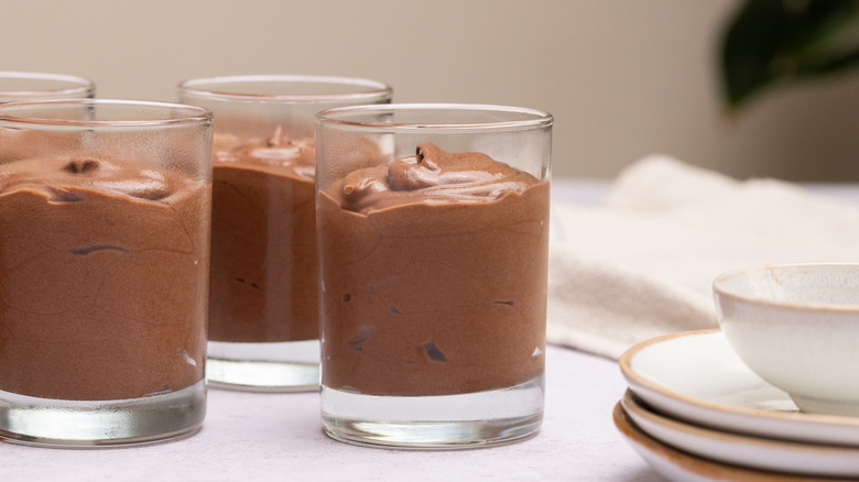 3-ingredient chocolate mousse