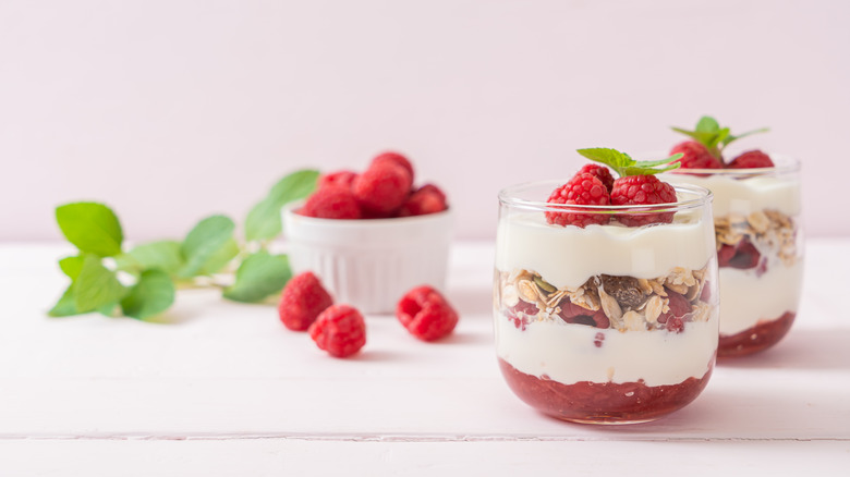 yogurt parfait with raspberry chia jam