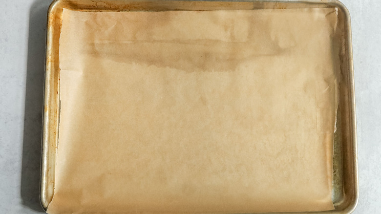 Large baking sheet lined with parchment paper