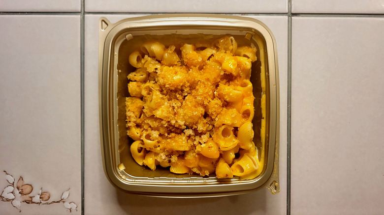 Cheesecake Factory mac and cheese