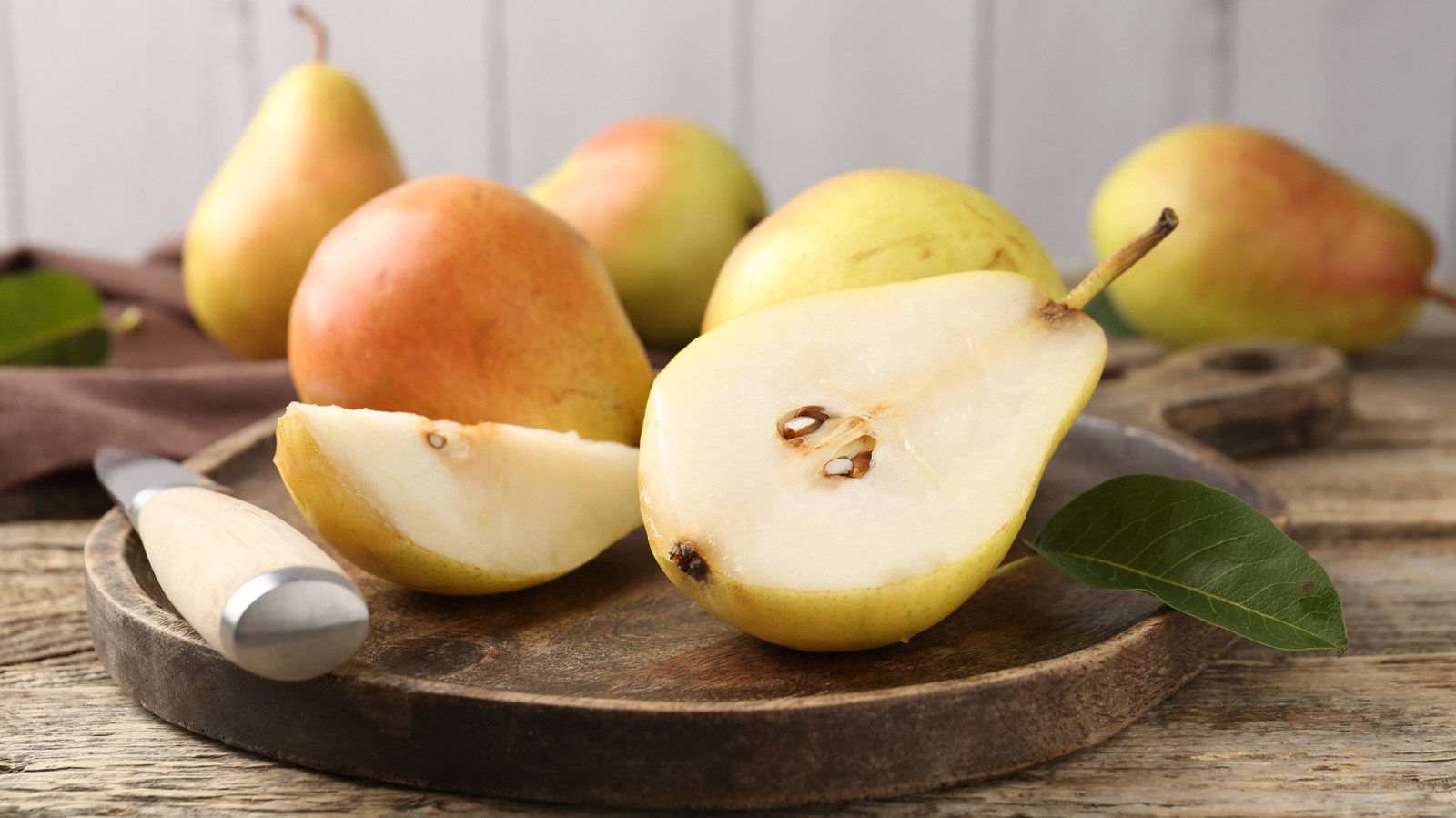 This Fast And Affordable Snack Offers A Boost Of Both Fiber And Protein - Tasting Table