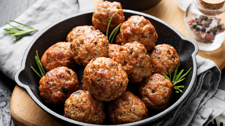 Meatballs in a pan
