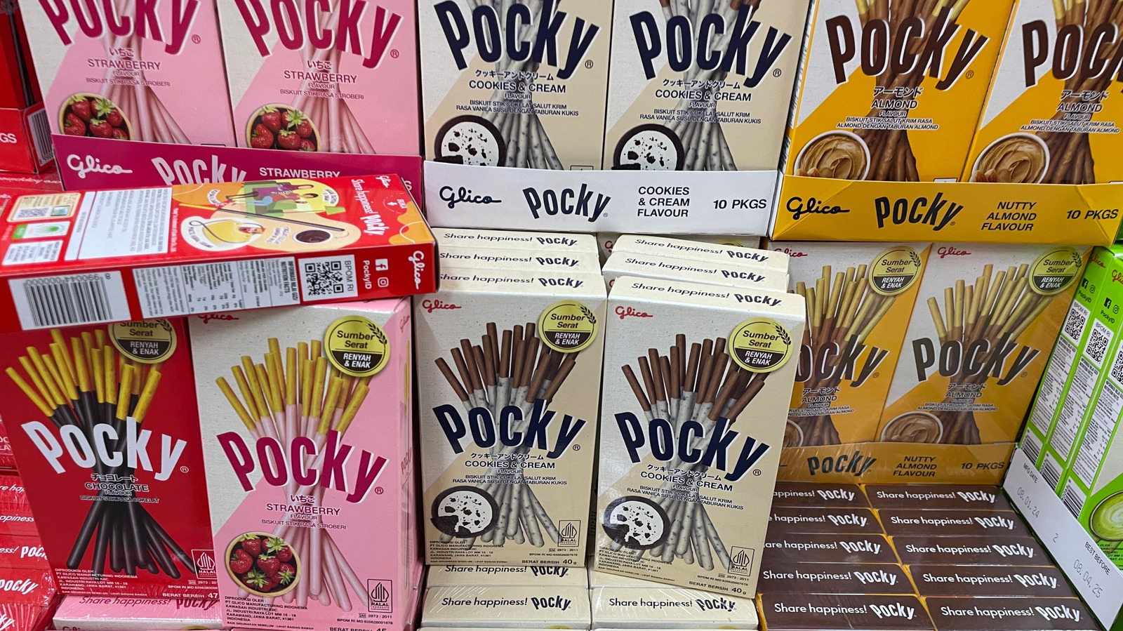 This Is The Worst Pocky Flavor, According To Our Taste Test