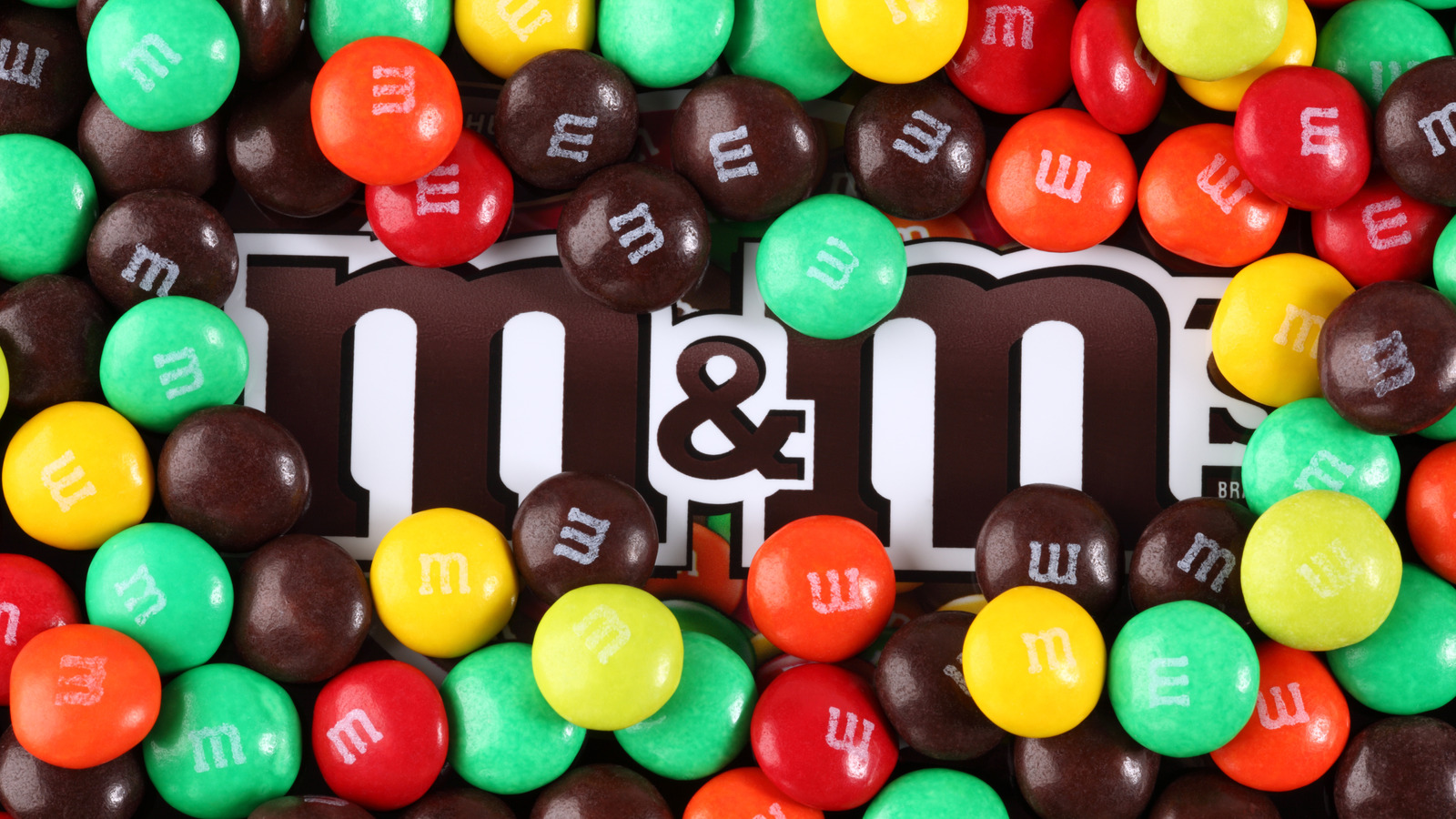 This Long-Lost Buttery M&M's Candy Flavor Deserves A Comeback - Tasting Table
