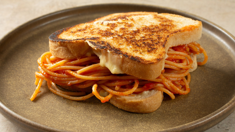 Spaghetti sandwich on a plate
