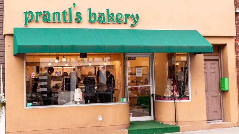 Exterior of Prantl's Bakery in Pittsburgh
