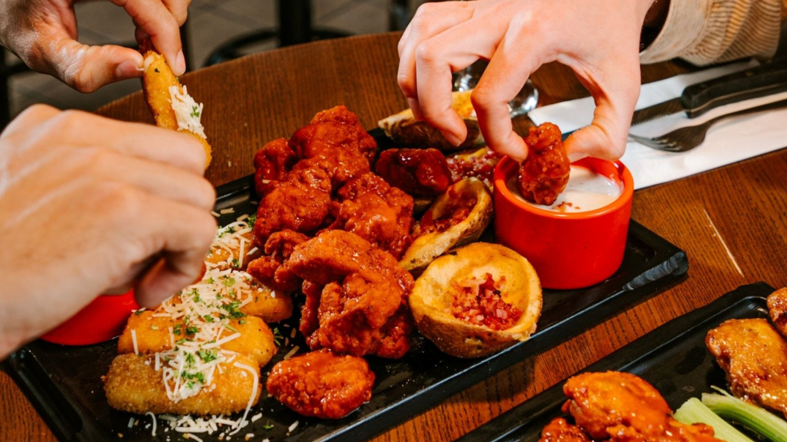 This Popular Restaurant Chain Started In The Mid-1960s And Only Has Under 80 Locations Left. What Happened? - Tasting Table