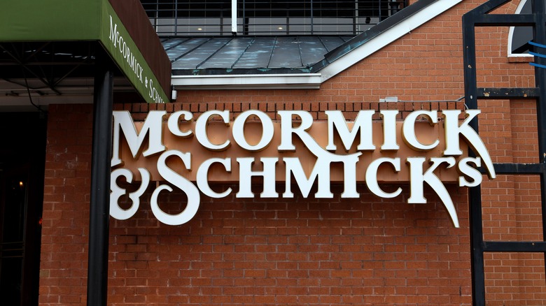 McCormick & Schmick's restaurant sign