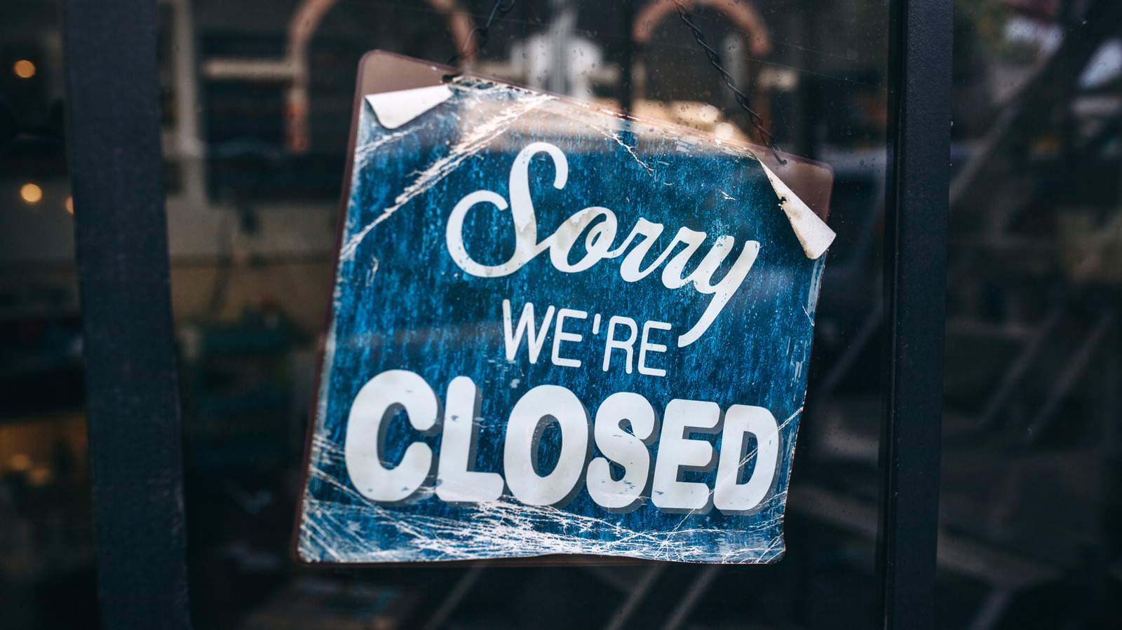 This Struggling 1960s Burger Chain Has Good News Despite Closing More Restaurants