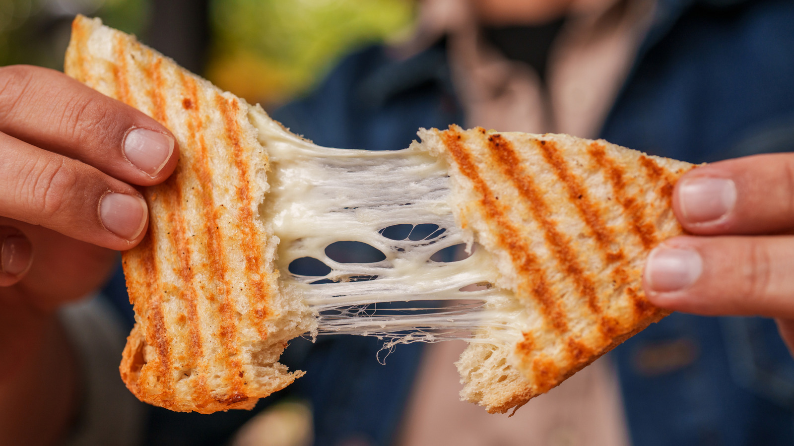 This Swiss Addition Makes Grilled Cheese Oh-So-Melty (It's Magic Every Time)