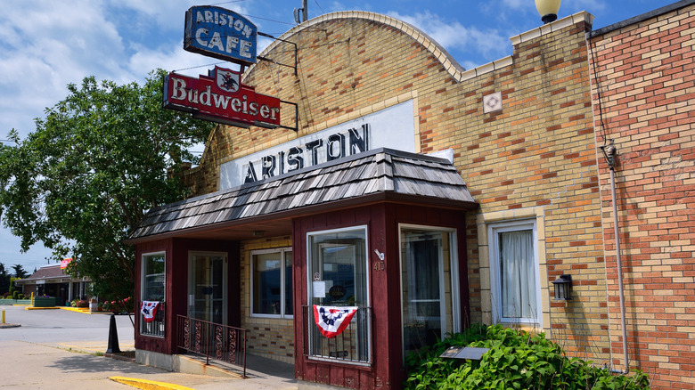 The front of Ariston Cafe on a sunny day in Litchfield, Illinois