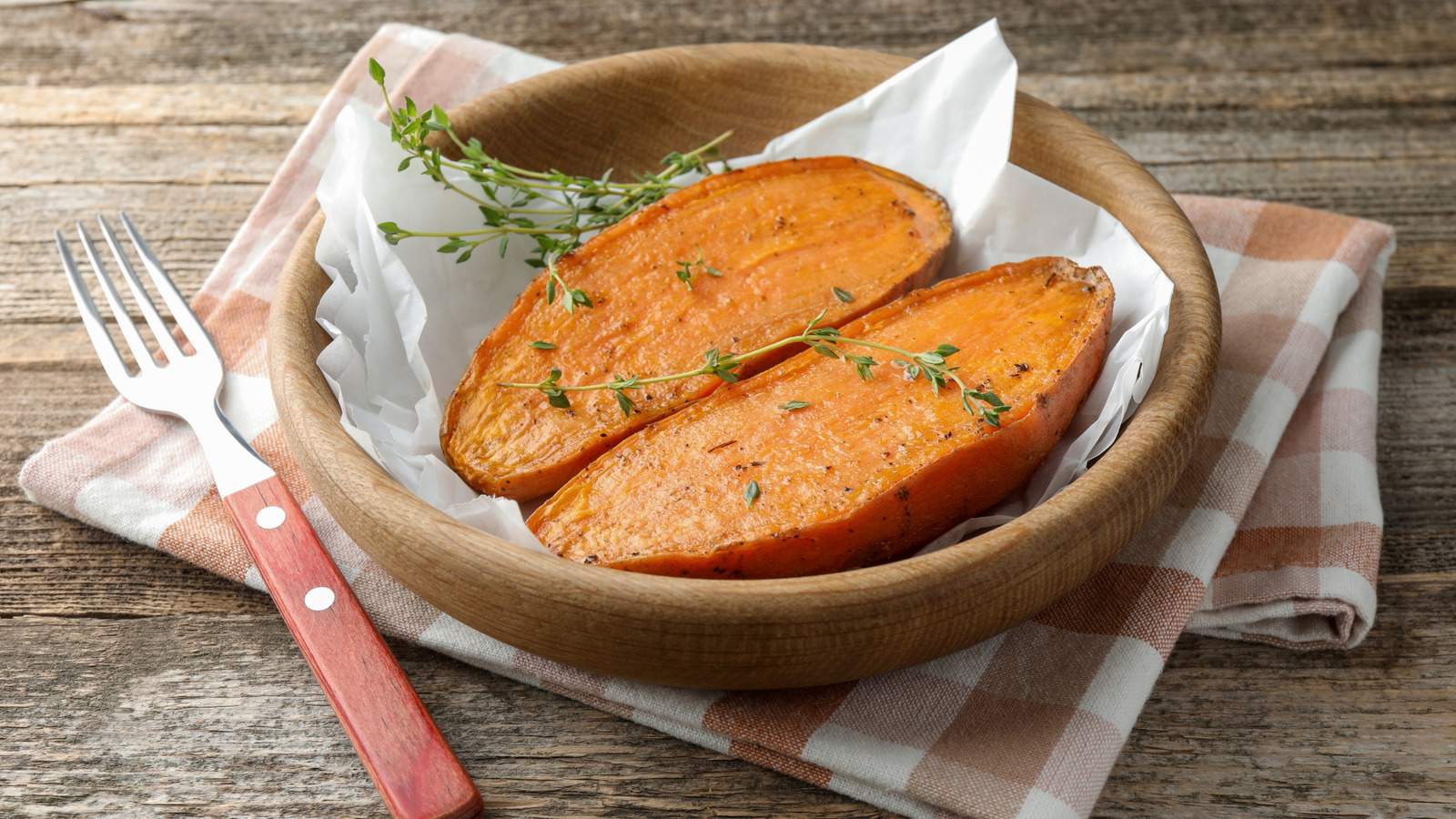 This Zesty Peruvian-Style Sweet Potato Is The Ultimate Baked Potato Transformation - Tasting Table