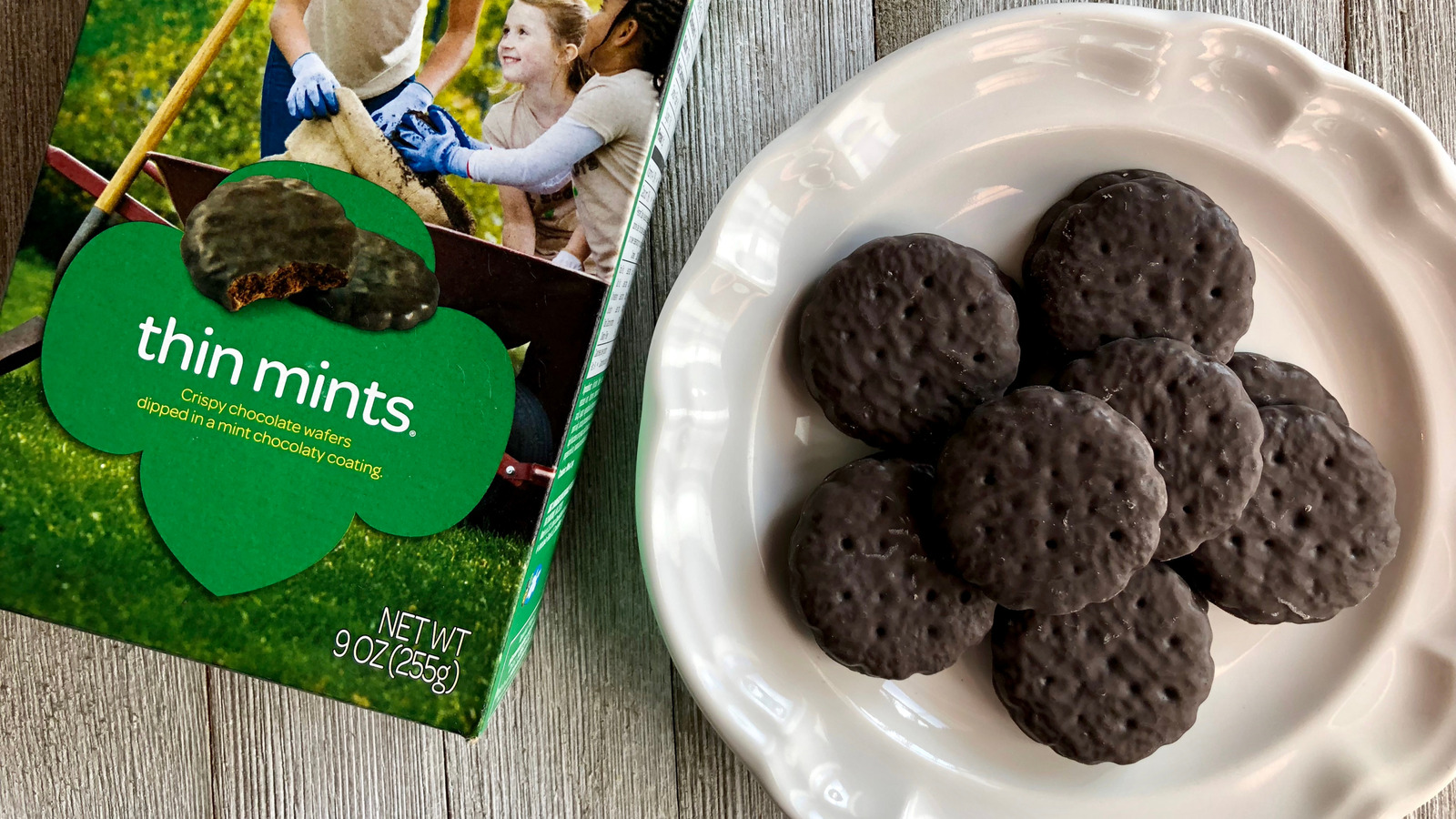 This 3-Ingredient Cocktail Tastes Just Like A Favorite Girl Scout Cookie Flavor - Tasting Table