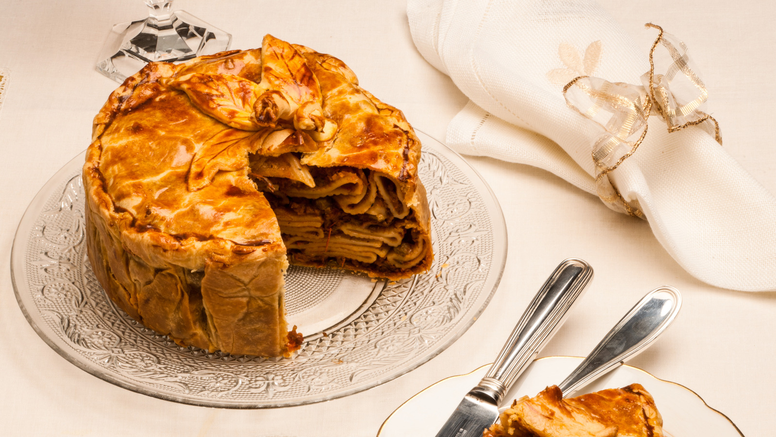 Timpano Is The Hearty Pasta Cake That Will Impress All Your Dinner Guests