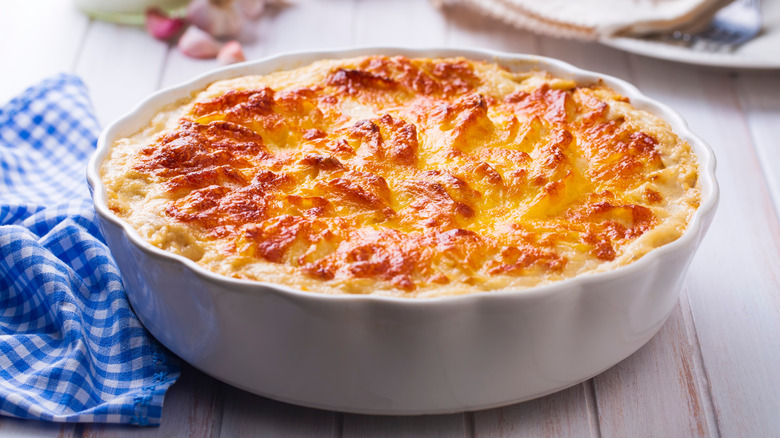 Au gratin with crispy cheese