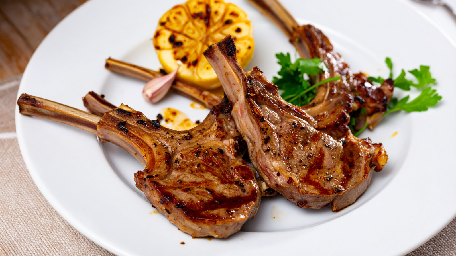 To Trim Or Not To Trim: Here's What To Do With The Fat On Your Lamb Rack - Tasting Table