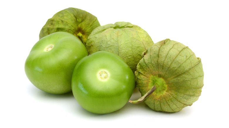 Tomatillos with and without husks