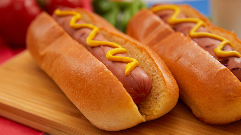 2 classic hot dogs with mustard