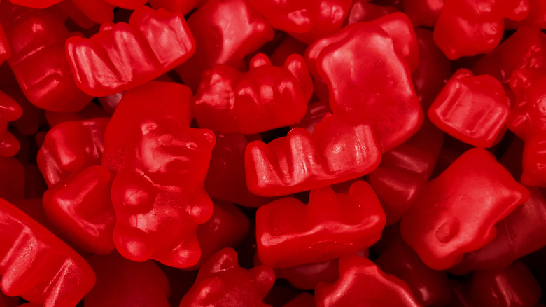 red gummy bears