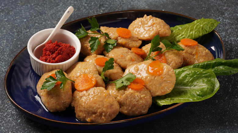 Passover gefilte fish with beet horseradish