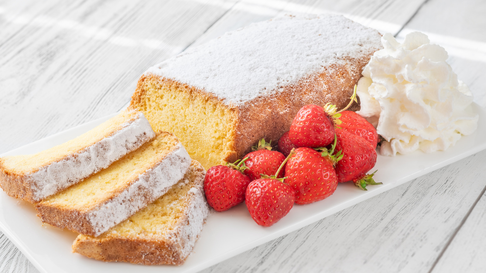 Transform Plain Pound Cake Into A New Dessert With 3 Ingredients You Dump Right On Top