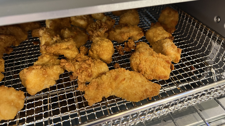 Chicken wings in wire basket