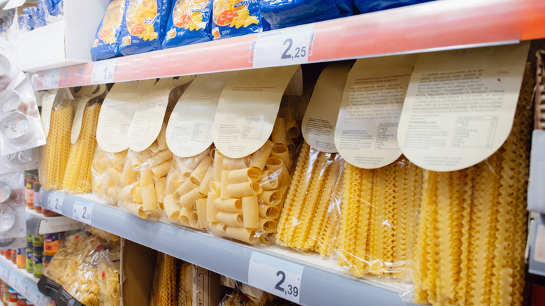 various types of pastas in store