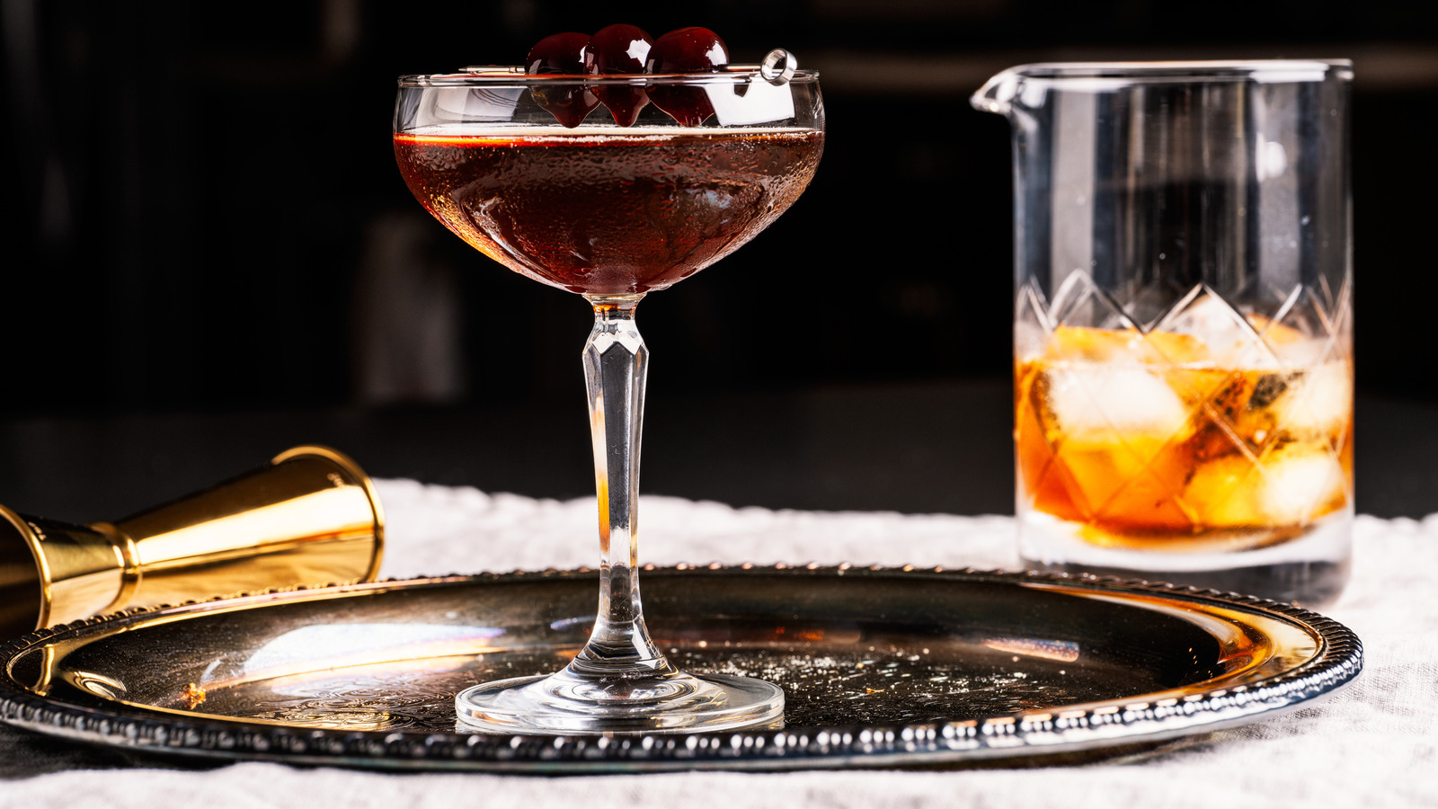 Try Dry And Sweet Vermouth For A Perfectly Balanced Manhattan Cocktail