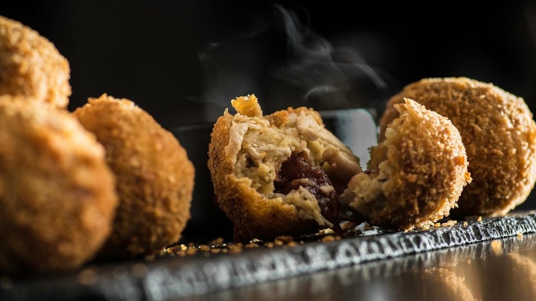 Fried Turkey Stuffing Balls Thanksgiving Leftovers