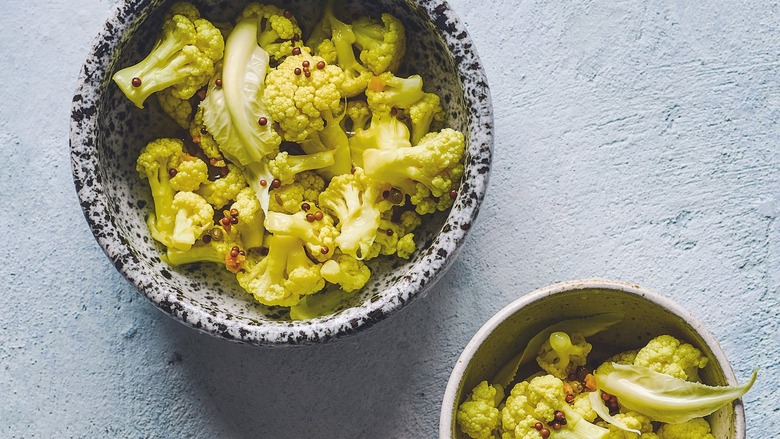 Pickled Cauliflower Recipe with Turmeric