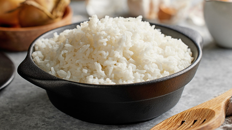 bowl of white rice