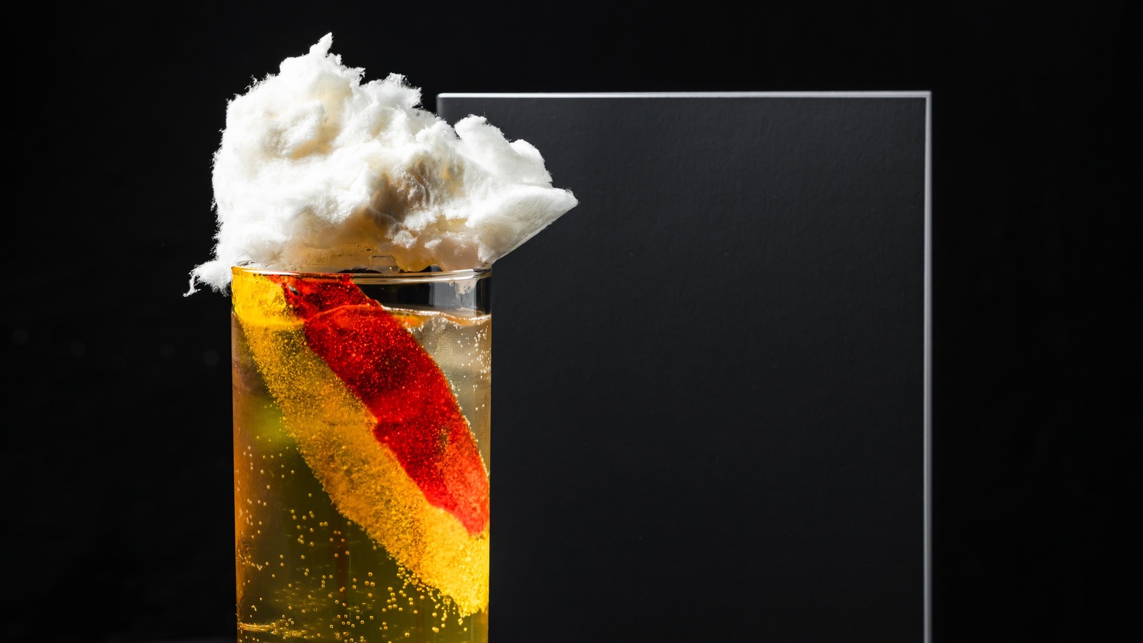 Turn Your Next Cocktail Into A Work Of Art With Edible Paint
