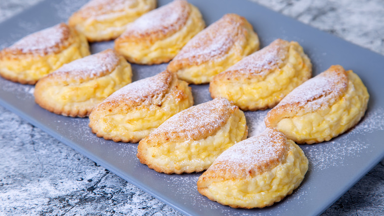 16 Ukrainian Desserts Everyone Needs To Try Once