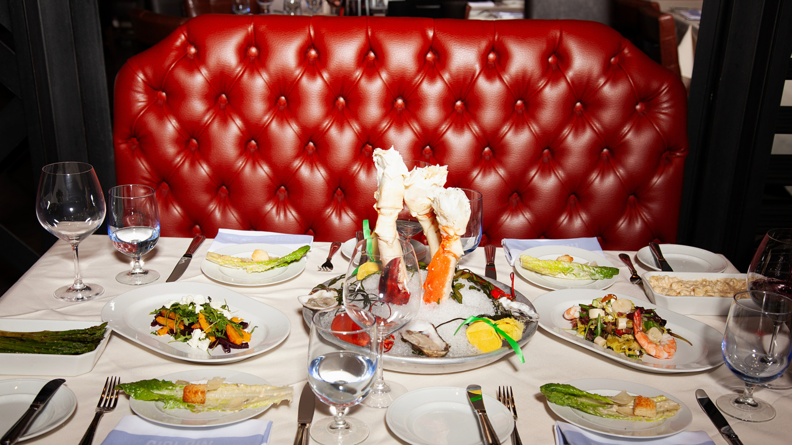 Unspoken Etiquette Rules At Fancy Restaurants, Explained - Tasting Table