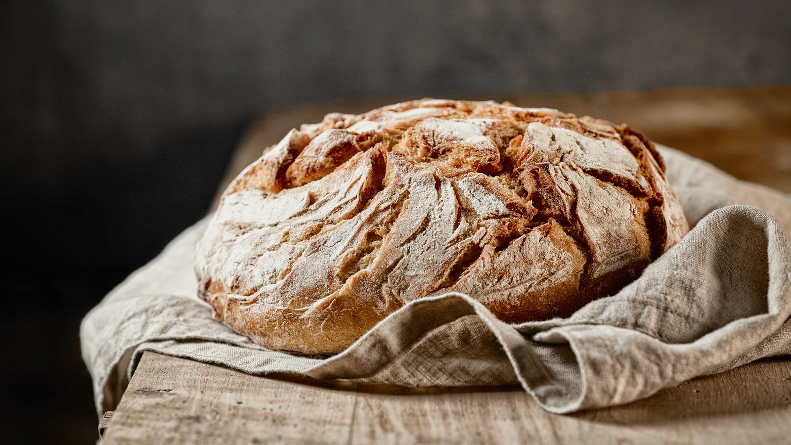 Use A Damp Towel For Proofing Bread Without Plastic - Tasting Table