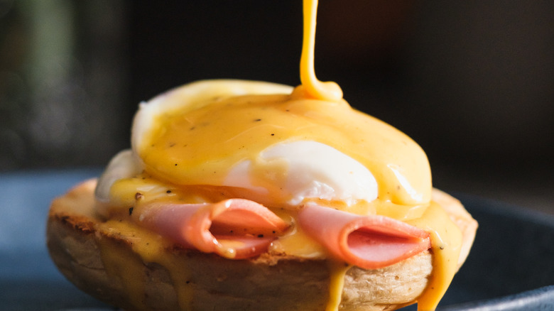 Eggs Benedict butter drizzle
