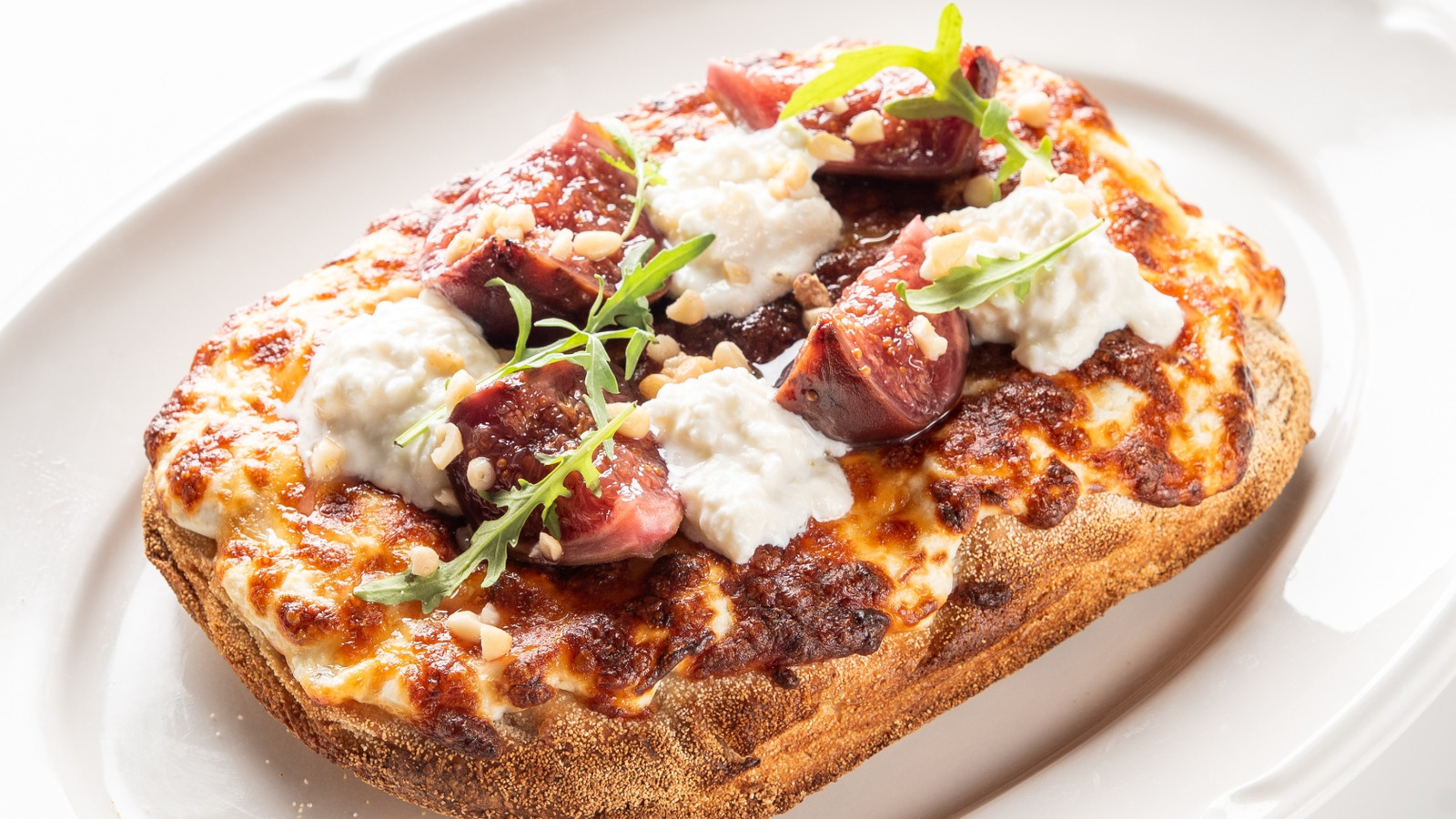 Leftover Cottage Cheese In Your Fridge? Use It Up On Pizza Night - Tasting Table