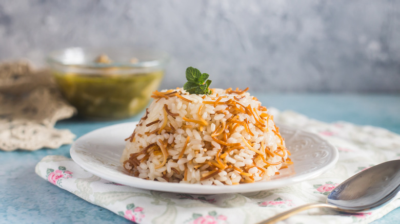 A plate of Egyptian vermicelli rice